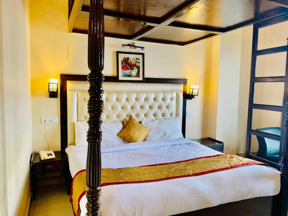 Hotel Aachman Regency Shimla Extérieur photo
