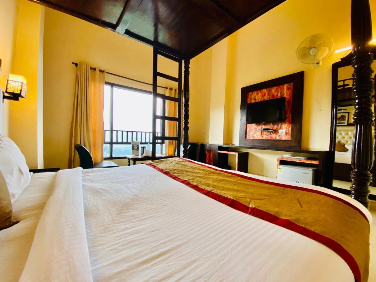 Hotel Aachman Regency Shimla Extérieur photo