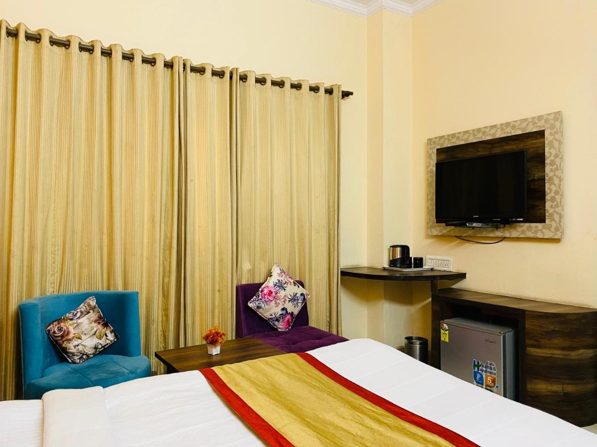 Hotel Aachman Regency Shimla Extérieur photo