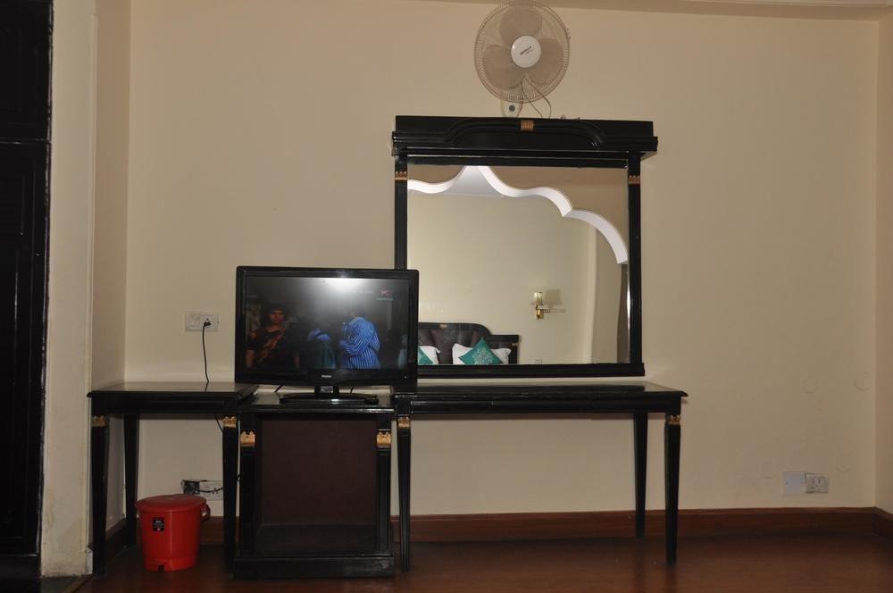 Hotel Aachman Regency Shimla Extérieur photo