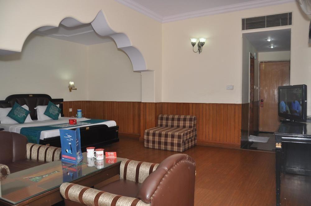 Hotel Aachman Regency Shimla Extérieur photo